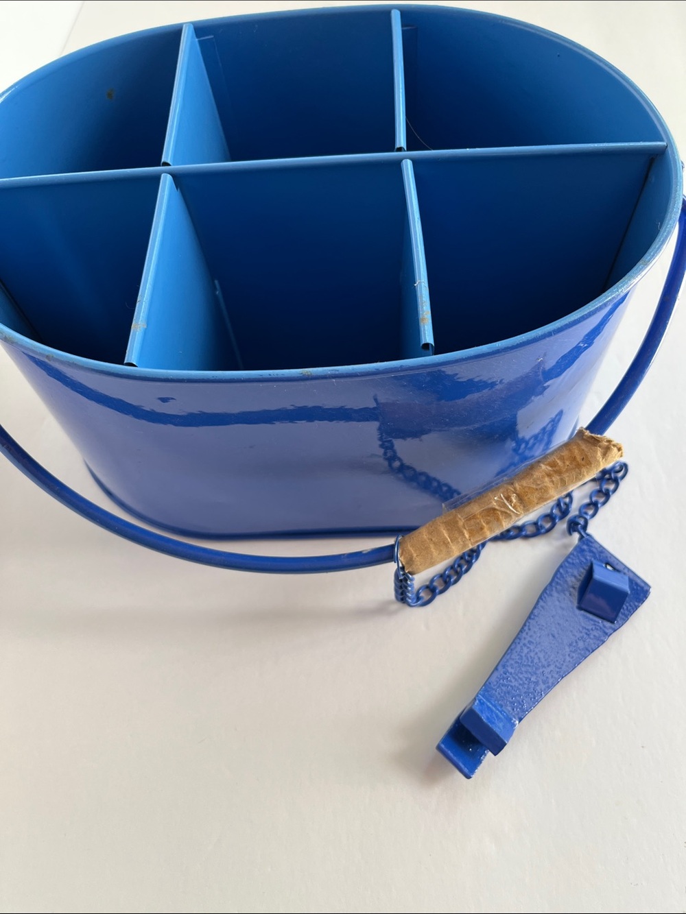 Drink Caddy with Handle & Chain Bottle Opener Metal Beverage Holder Vintage NWT
